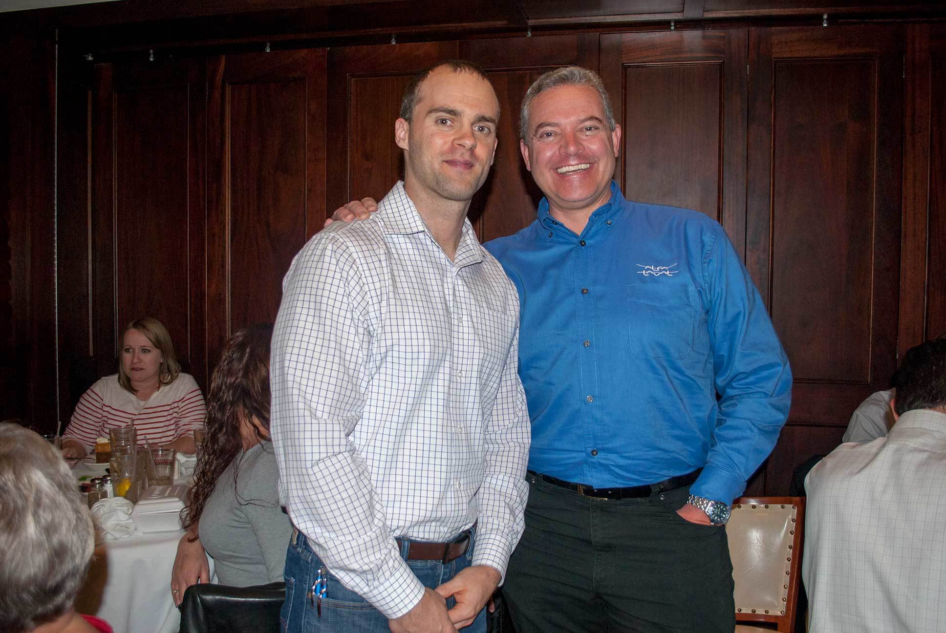 马文·卡尔退休了